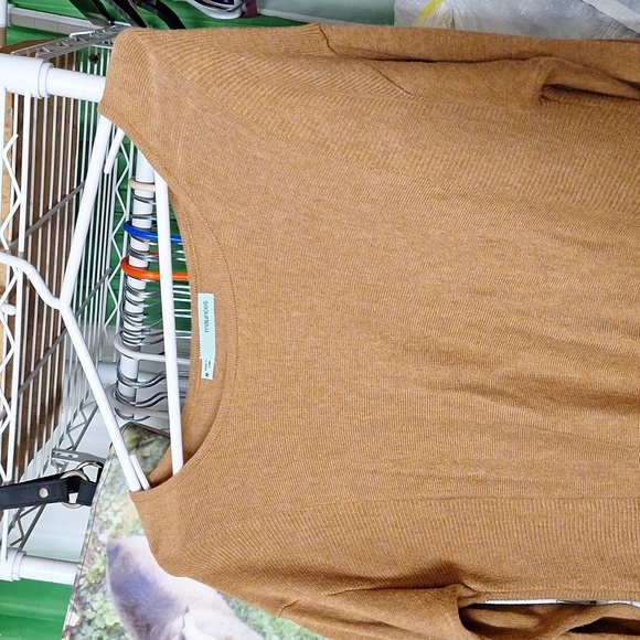 MAURICES LIGHT BROWN SWEATER SIZE MEDIUM LONG SLEEVE TOP - Picture 2 of 4